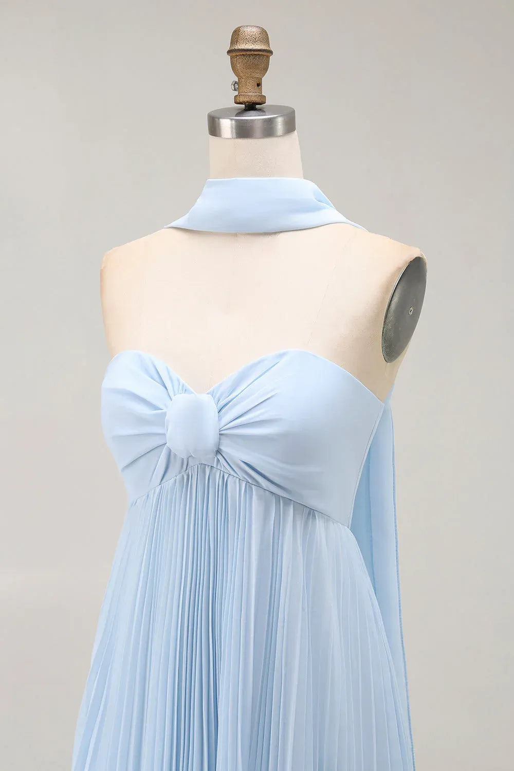A Line Strapless Sleeveless Pleated Floor-Length Prom Dress