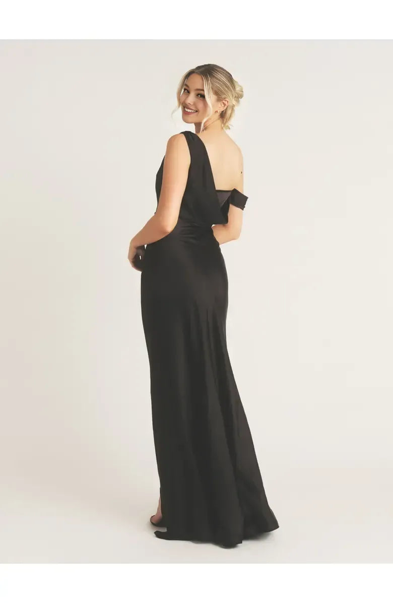 Fitted Asymmetric Neck Sleeveless Floor-Length Prom Dress