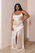 Fitted Cowl Neck Sleeveless Floor-Length Plus Size Prom Dress