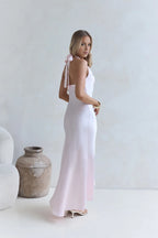 Fitted Halter Neck Sleeveless Zipper Up Floor-Length Cocktail Dress