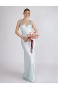 Fitted V Neck Sleeveless Floor-Length Prom Dress