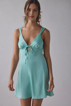 Fitted V Neck Sleeveless Short-Mini Homecoming Dress