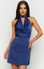 Sheath/Column High Neck Sleeveless Backless Above Knee Homecoming Dress