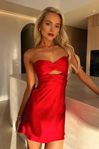 Sheath/Column Strapless Sleeveless Backless Short-Mini Homecoming Dress