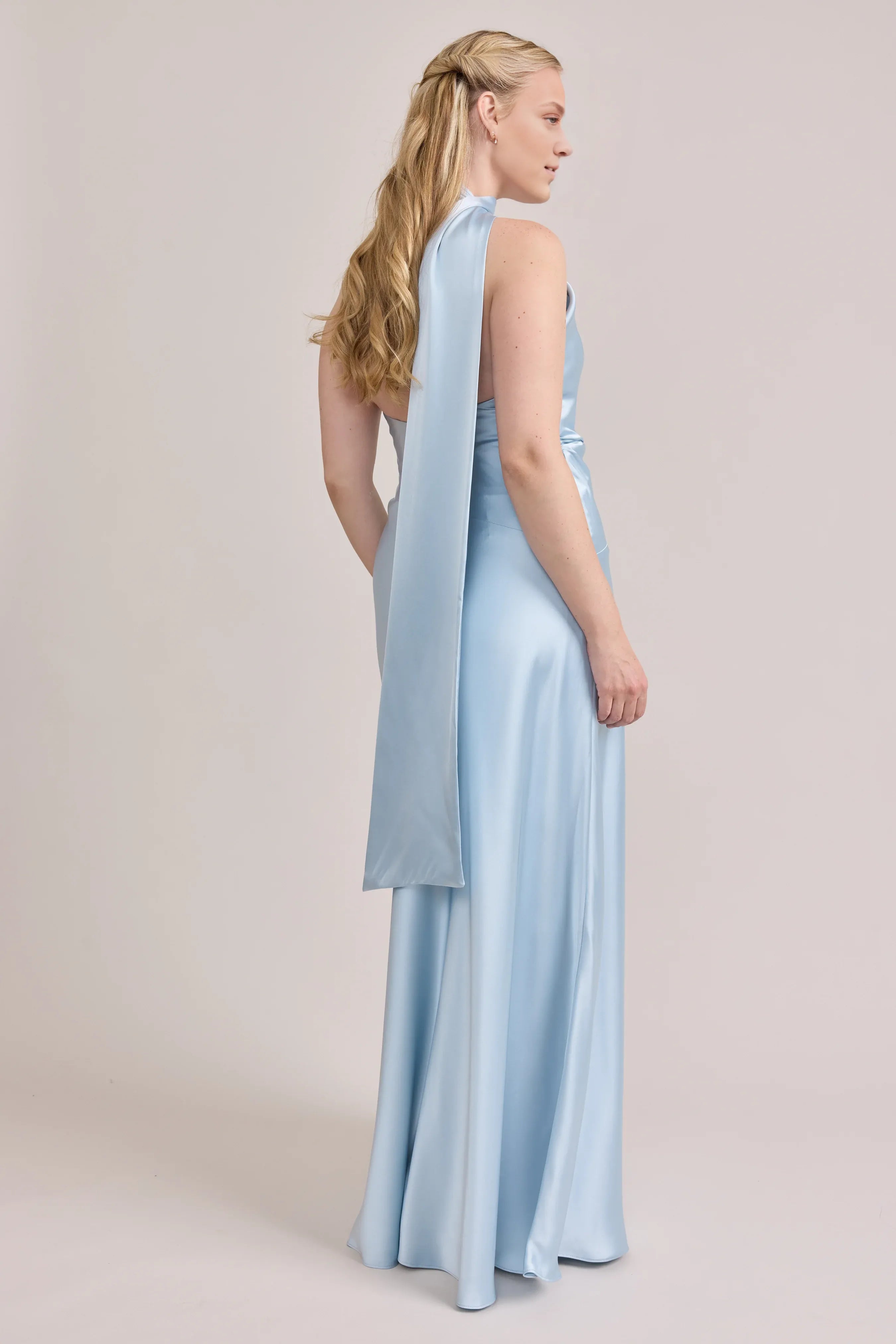 Sheath High Neck Sleeveless Floor-Length Prom Dress