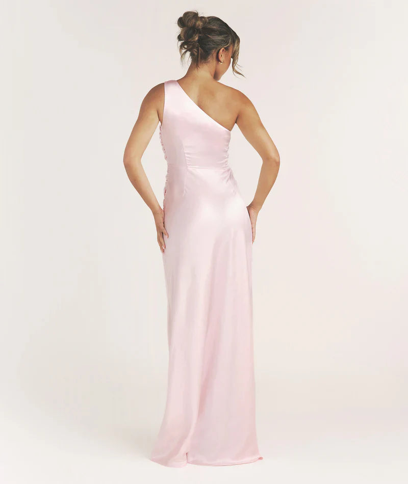 Elegant Blush Pink One-shoulder Ruched Waist Satin Bodycon Floor-length Bridesmaid Dresses