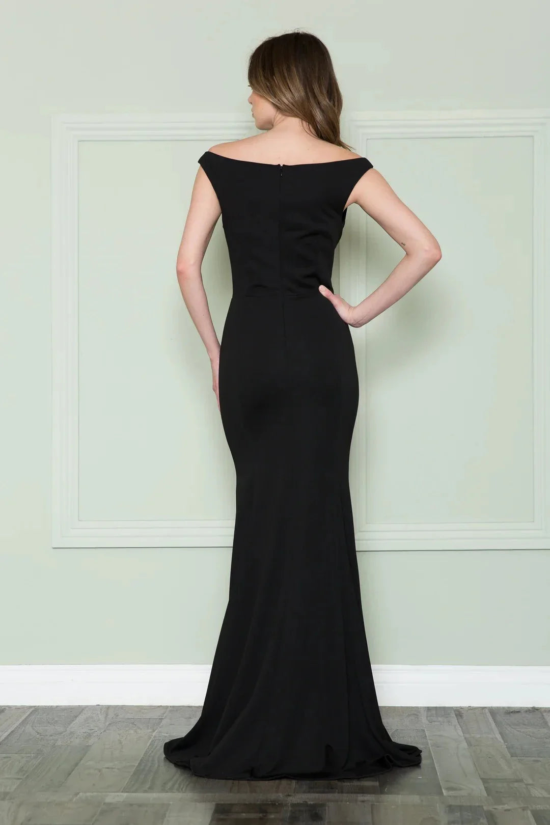 Sleek Mermaid Off Shoulder Cap Sleeve Closed Back Floor Length Prom Dress