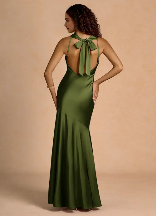 Robe de bal longue en trompette lisse avec col bénitier, sans manches, nœud décoratif et dos ouvert