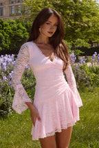 Solid Color A-Line/Princess V Neck Long Sleeves Full Coverage Short-Mini Homecoming Dress