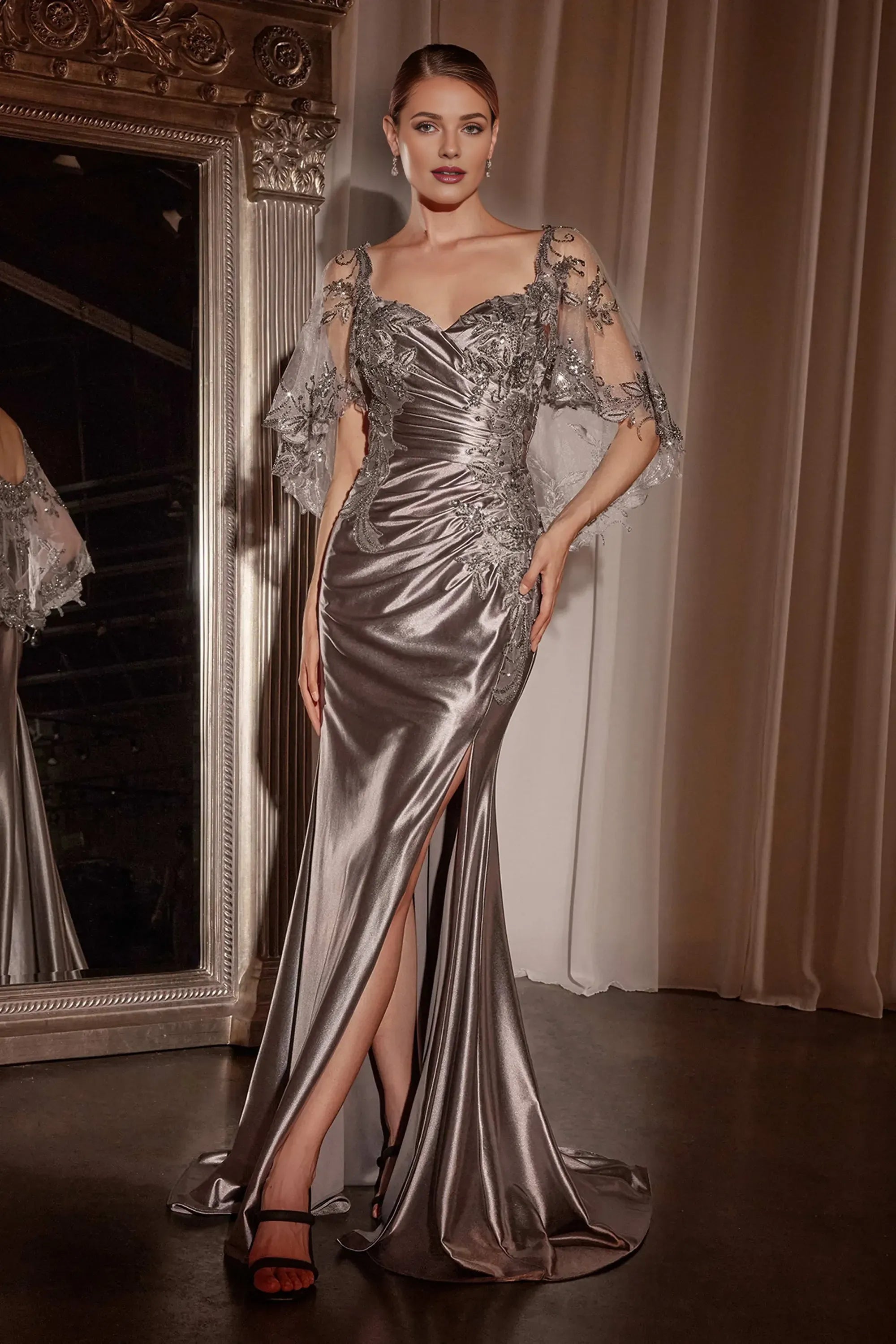 Spaghetti Straps 2 Piece Appliques Floor-Length Prom Dress With Side Slit Elegant Evening Dresses