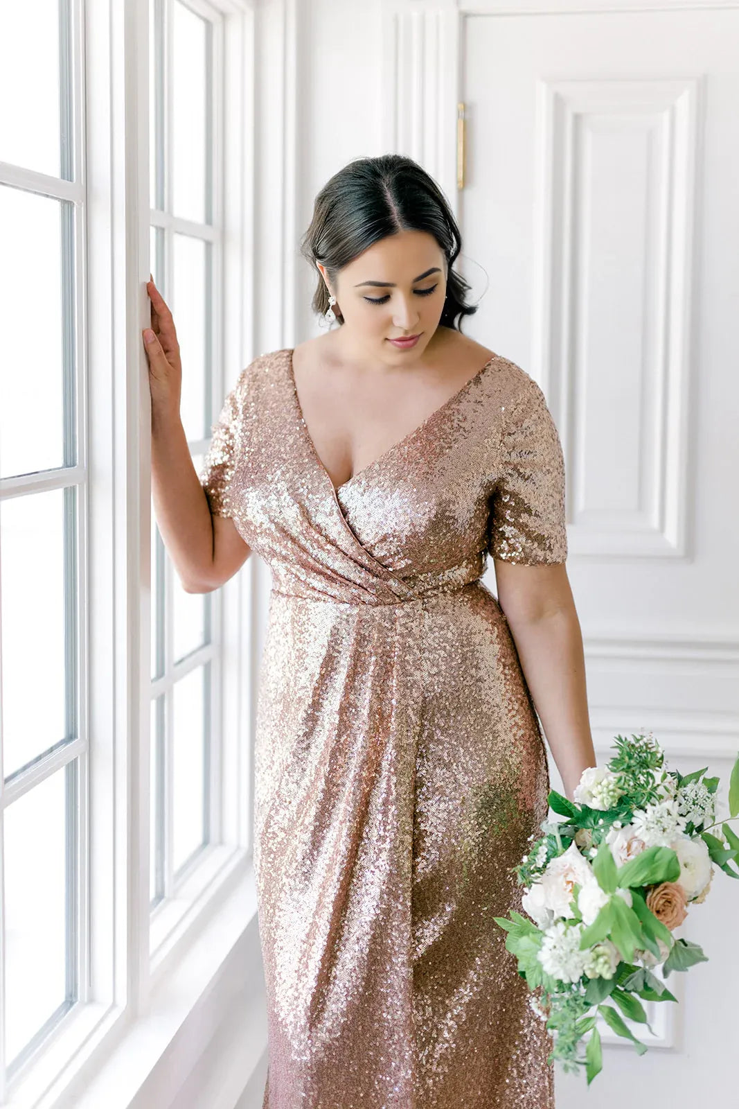Sparkle Fitted V Neck Short Sleeve Floor-Length Plus Size Prom Dress