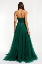 Sparkly A-Line Strapless Sleeveless Sweep/Brush Train Prom Dress
