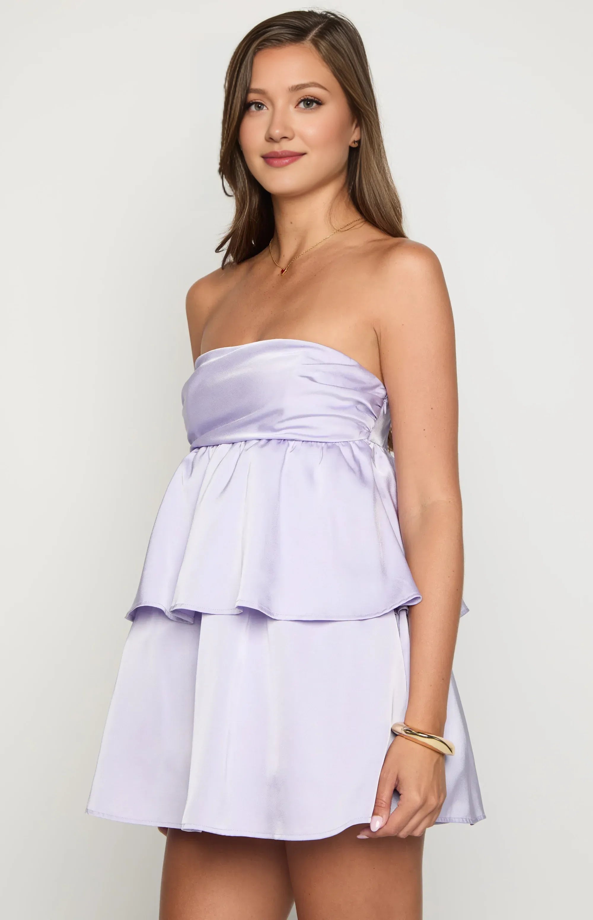 Strapless Sleeveless Tiered Short Graduation Party Homecoming Dresses Backless Pleats Formal HOT Sale Sexy Knee Length Dresses