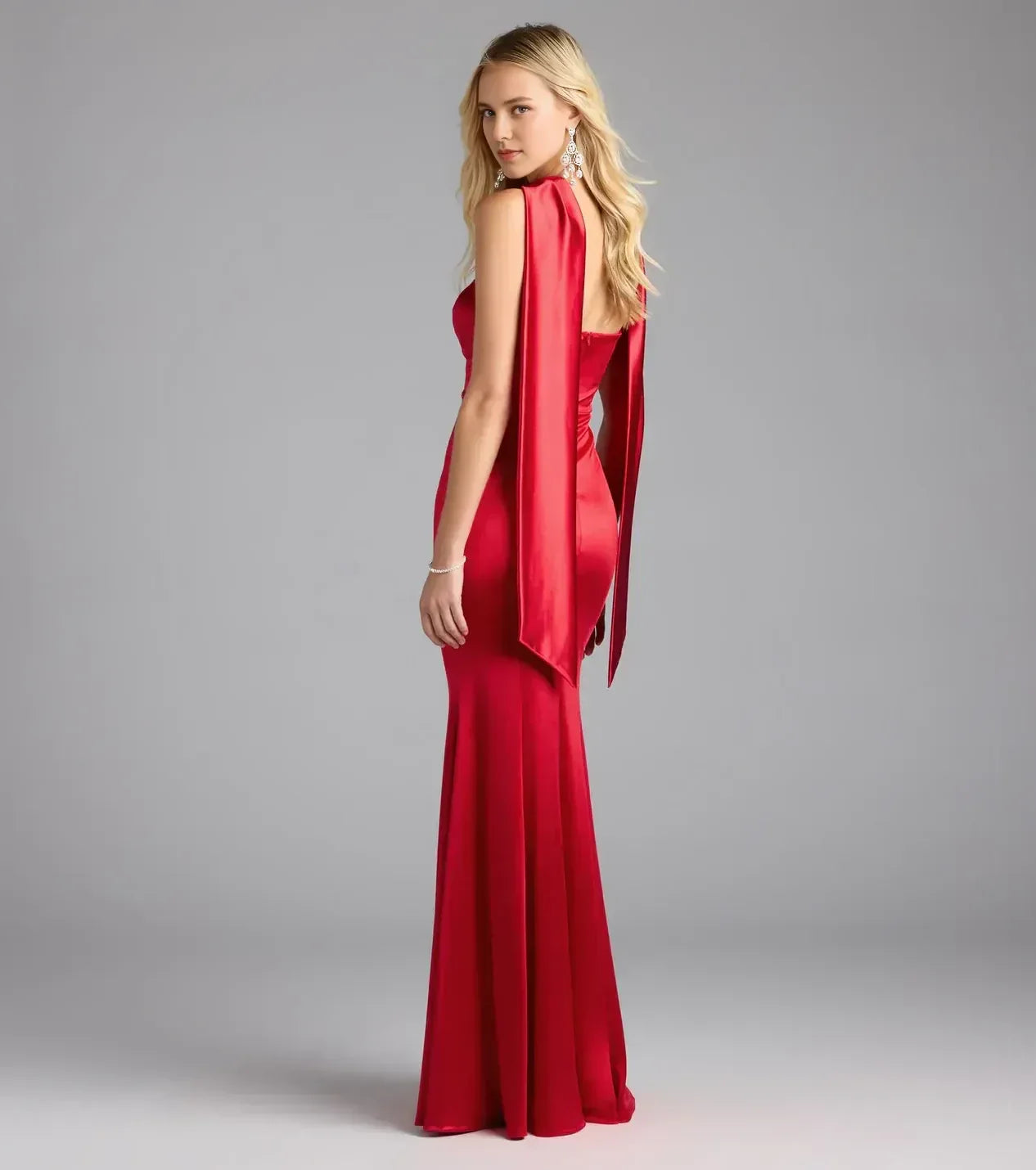 Striking Mermaid Strapless Sleeveless Draped Back Floor Length Prom Dress
