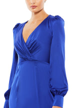 Stunning Mermaid Deep V Neck Puff Long Sleeve Zipper Back Floor Length Evening Dress