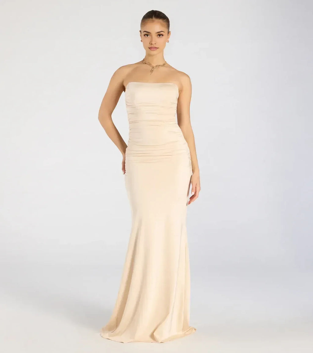 Stunning Mermaid Strapless Sleeveless Lace Up Back Floor Length Prom Dress