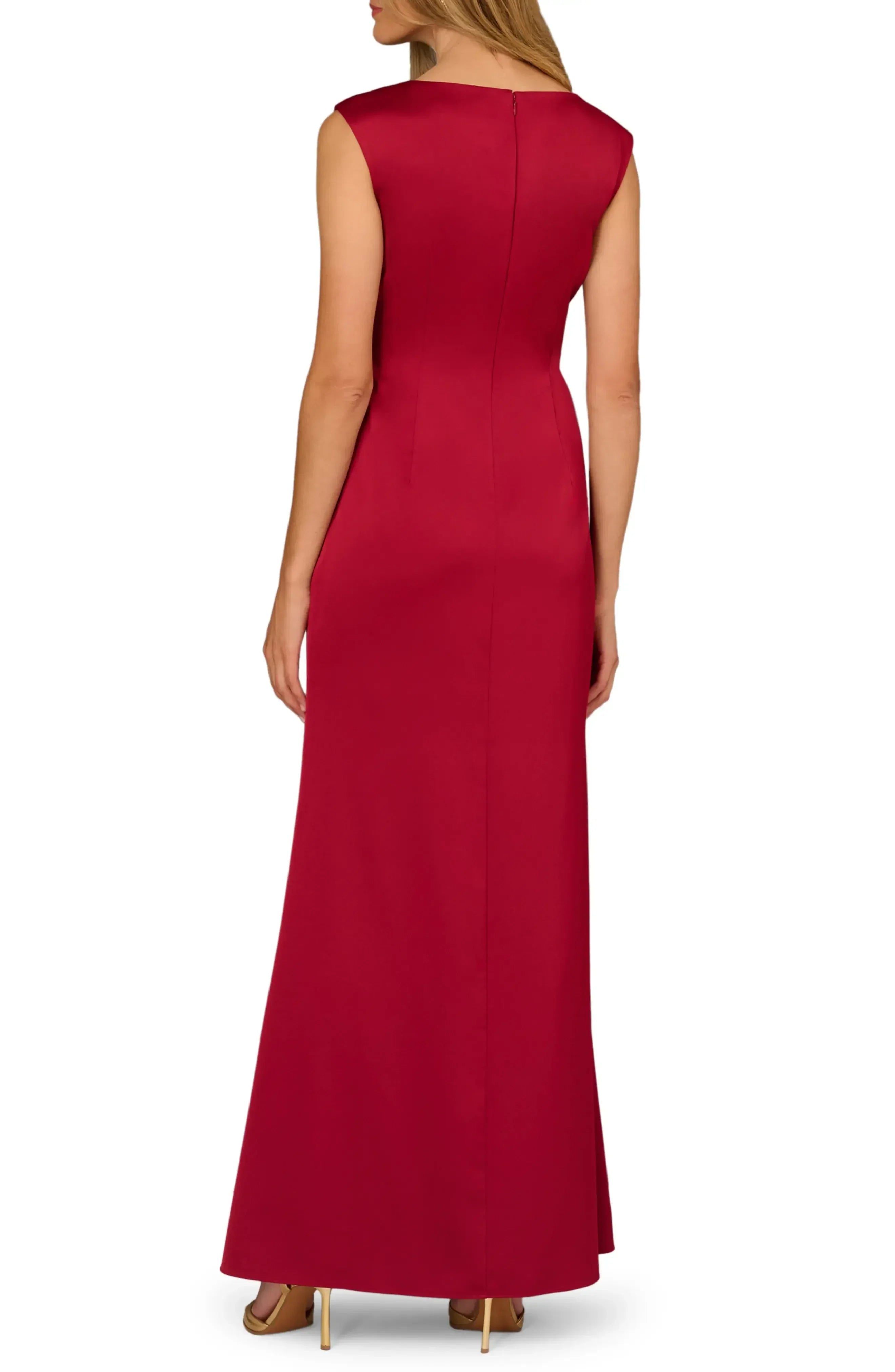 Stunning Sheath Boat Neck Cap Sleeve Zipper Back Floor Length Evening Dress