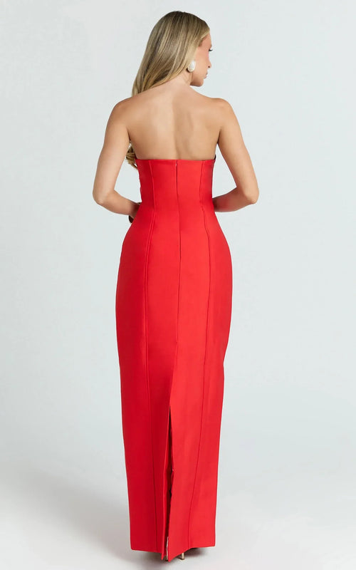 Stunning Sheath Strapless Sleeveless Open Back Floor Length Plus Size Evening Dress
