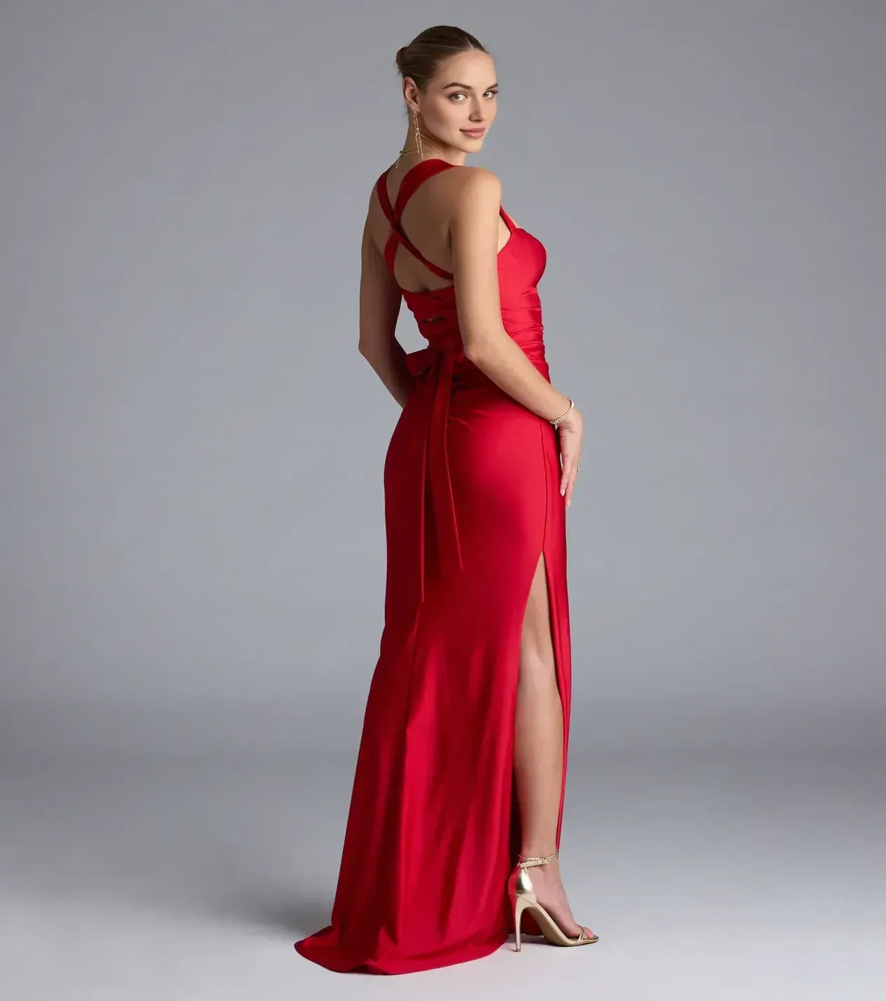 Stunning Trumpet Sweetheart Neck Sleeveless Criss Cross Back Floor Length Prom Dress
