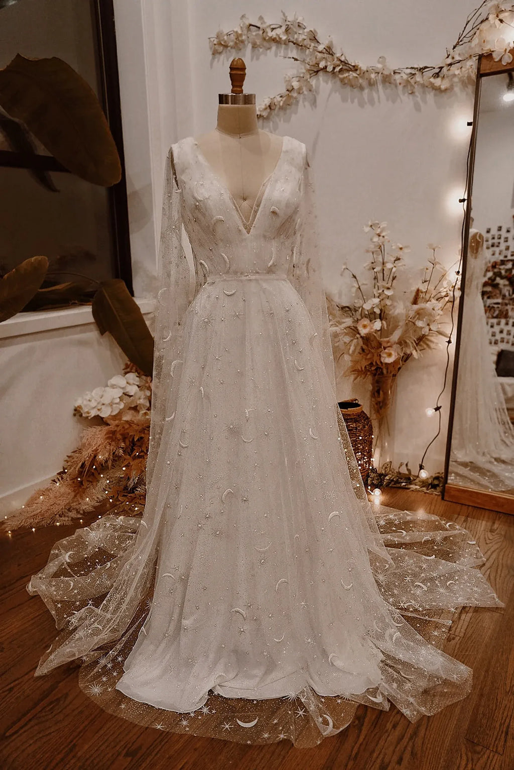 Prom Dress Celestial Moon Star Print A Line V Neck With Sheer Sleeves And Train White For Prom Night