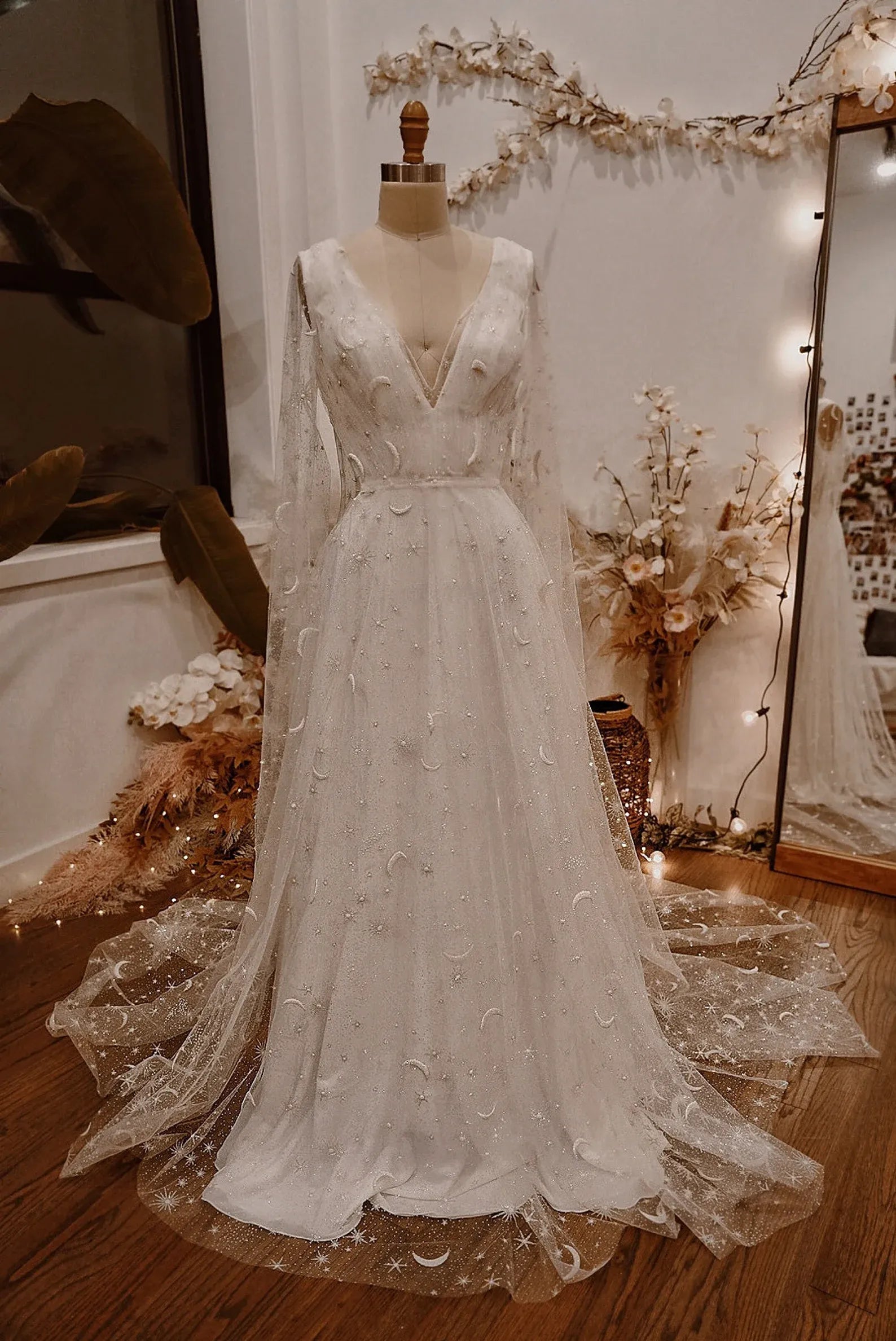Prom Dress Celestial Moon Star Print A Line V Neck With Sheer Sleeves And Train White For Prom Night