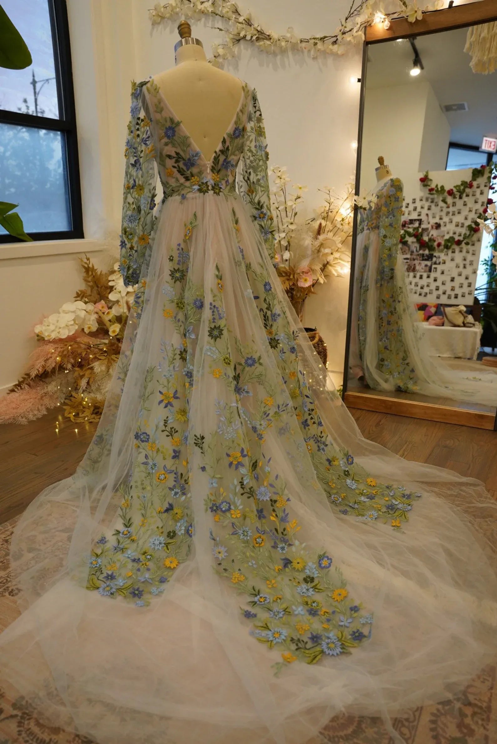 Elegant A Line V Neck Floral Embroidered Prom Dress With Train For Teen And Young Women