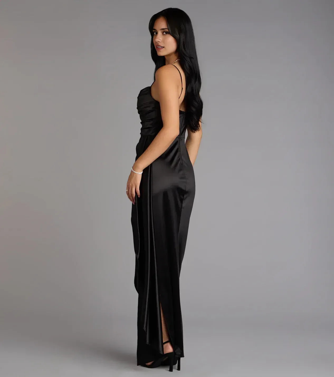Stylish Trumpet Cowl Neck Spaghetti Strap Zipper Back Floor Length Prom Dress