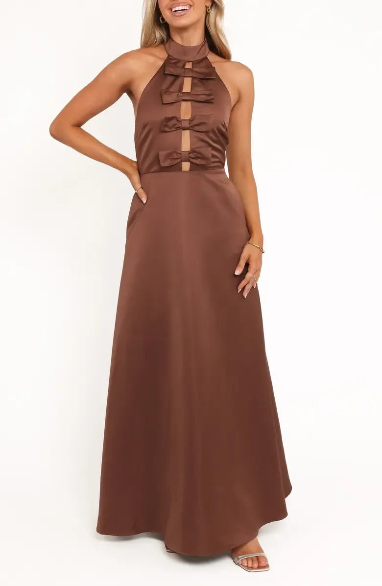 Unique A-Line Halter Neck Sleeveless Floor-Length Prom Dress