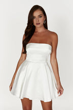 Unique Backless Party Dresses Elegant A-Line Cocktail Dresses Short Knee Length Strapless Homecoming Dresses