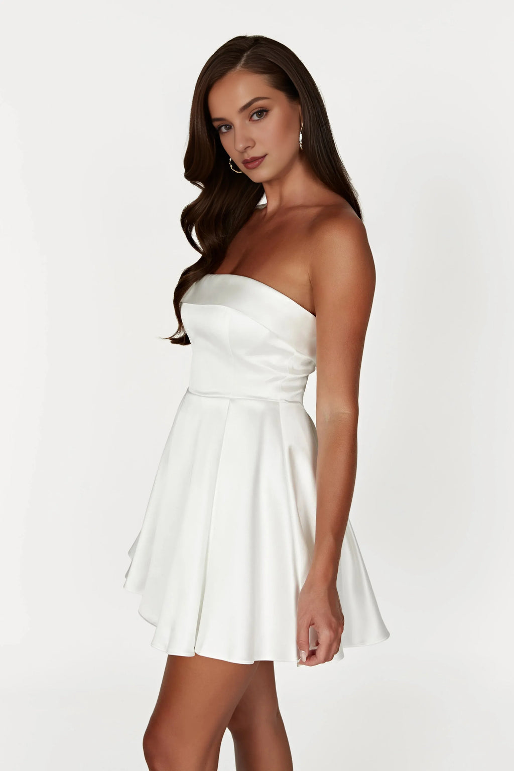 Unique Backless Party Dresses Elegant A-Line Cocktail Dresses Short Knee Length Strapless Homecoming Dresses