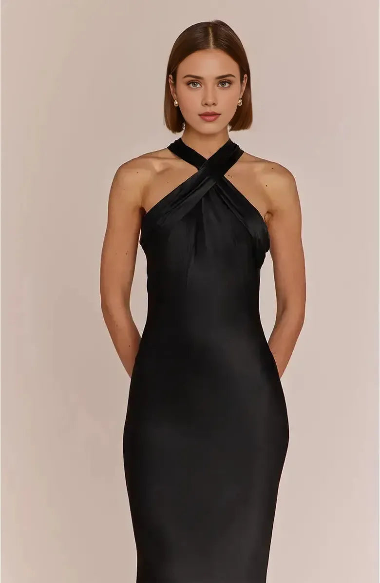 Unique Sheath Halter Neck Sleeveless Floor-Length Prom Dress