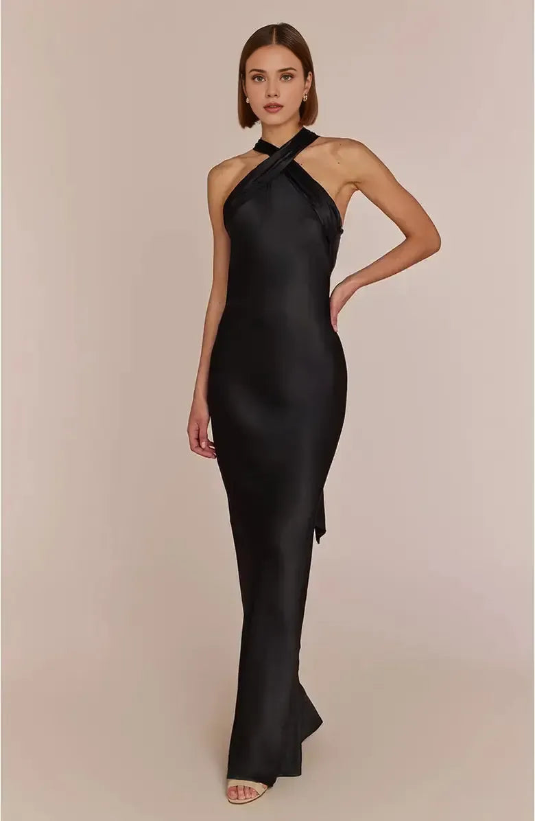 Unique Sheath Halter Neck Sleeveless Floor-Length Prom Dress