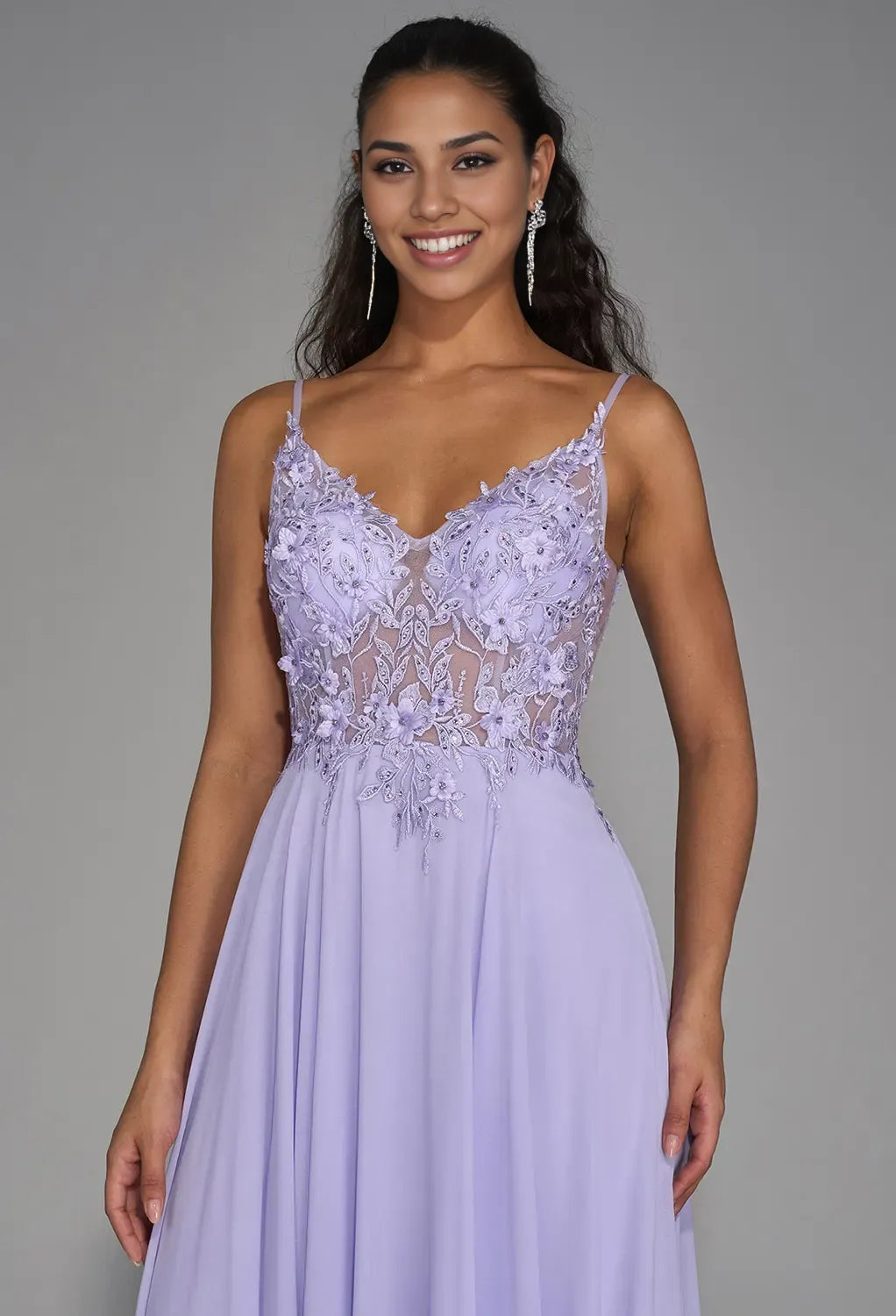 A-line V-Neck Spaghetti Straps Floor Length Prom Dresses Sleeveless Applique Formal Evening Dresses