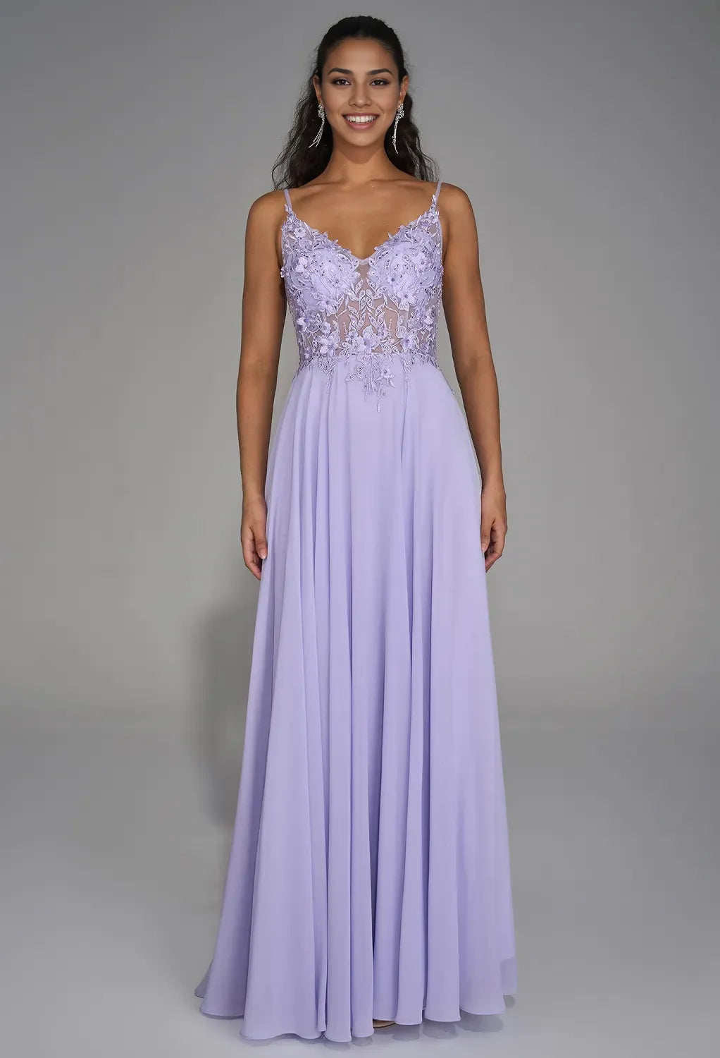 A-line V-Neck Spaghetti Straps Floor Length Prom Dresses Sleeveless Applique Formal Evening Dresses