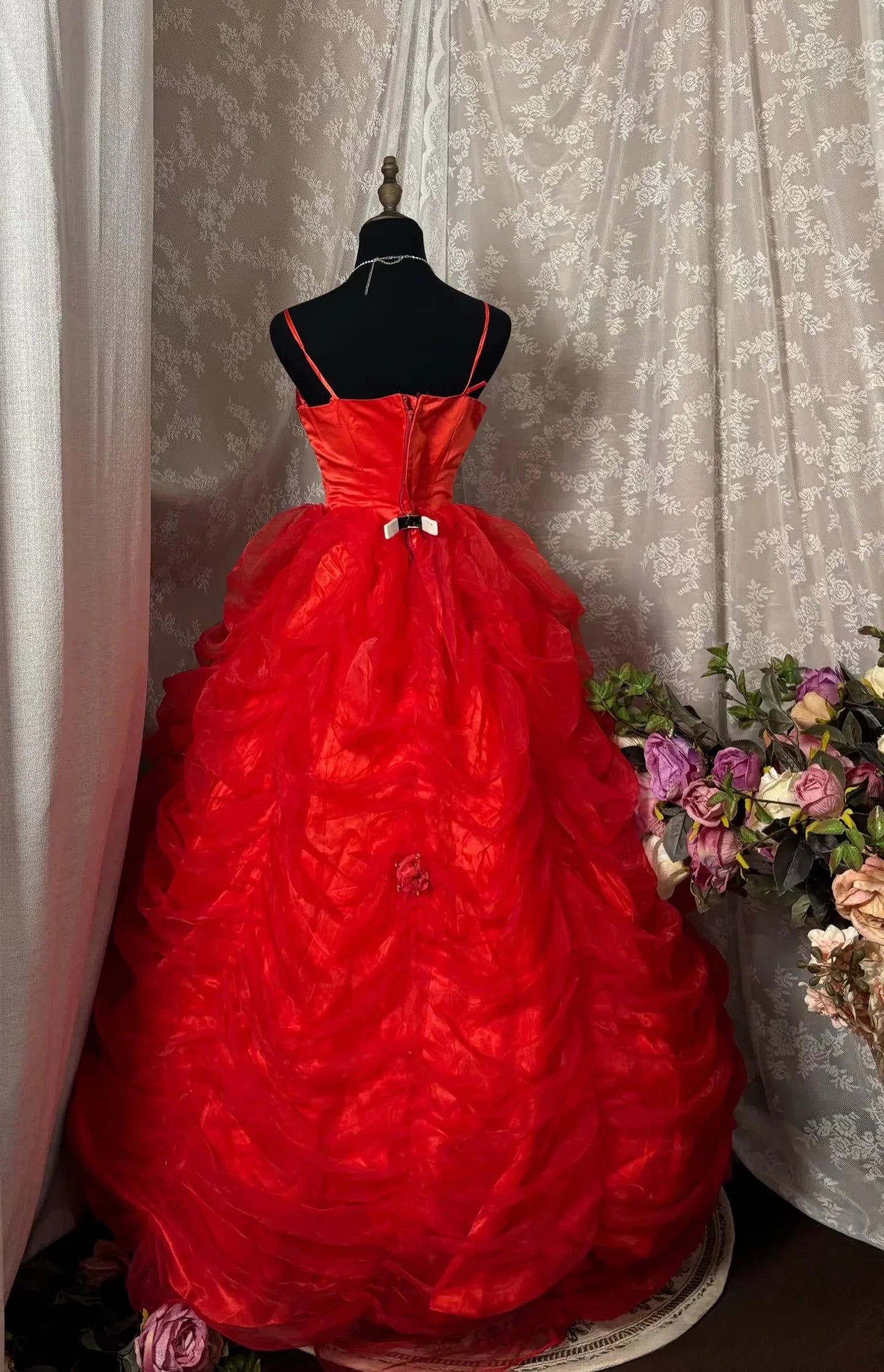 Vibrant A-Line Sweetheart Spaghetti Strap Tiered Ruffle Floor-Length Evening Ball Gown