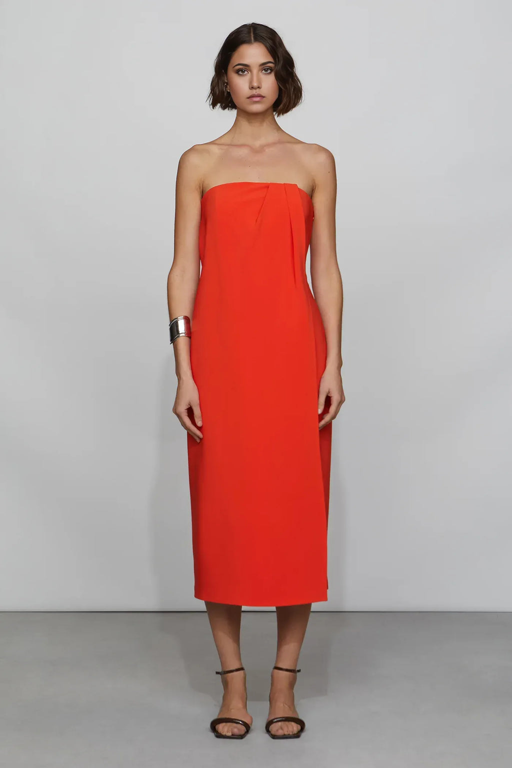 Vibrant Shift Strapless Sleeveless Open Back Midi Length For Ladies Prom Dress