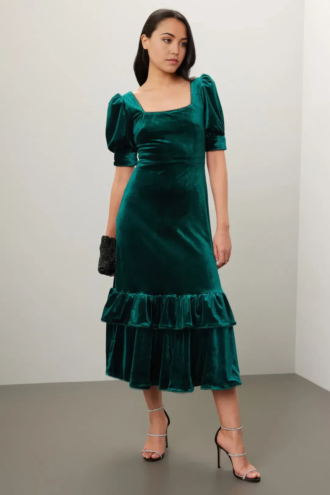 Vintage Inspired Sheath Square Neck Puff Sleeve Ruffled Midi Length Plus Size Prom Dress