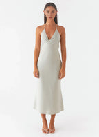 Vintage Sheath Halter Neck Sleeveless Tie Back Midi Length Plus Size Evening Dress