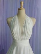Vintage A-Line Halter Neck Sleeveless Pleated Tea-Length Wedding Dress