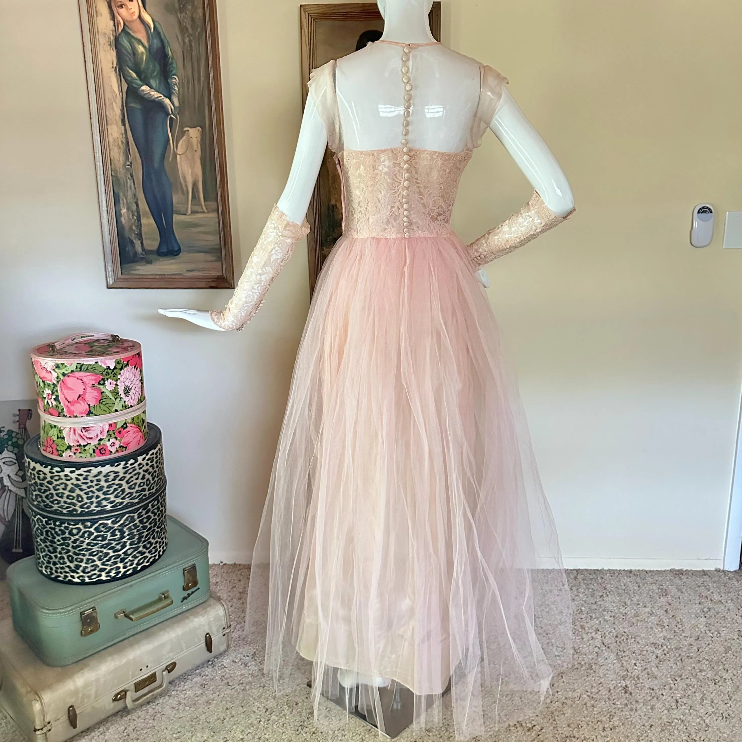 Vintage Prom Dress Enchanting Pink A-Line with Lace Bodice and Tulle Overlay For Prom Queens