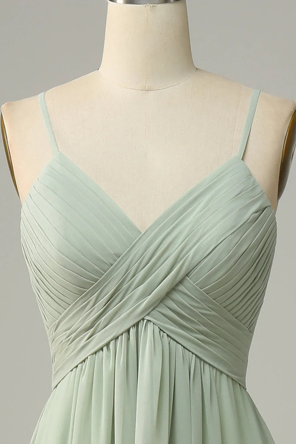 Vintage A Line Spaghetti Straps Sleeveless Pleated Floor-Length Bridesmaid Dress