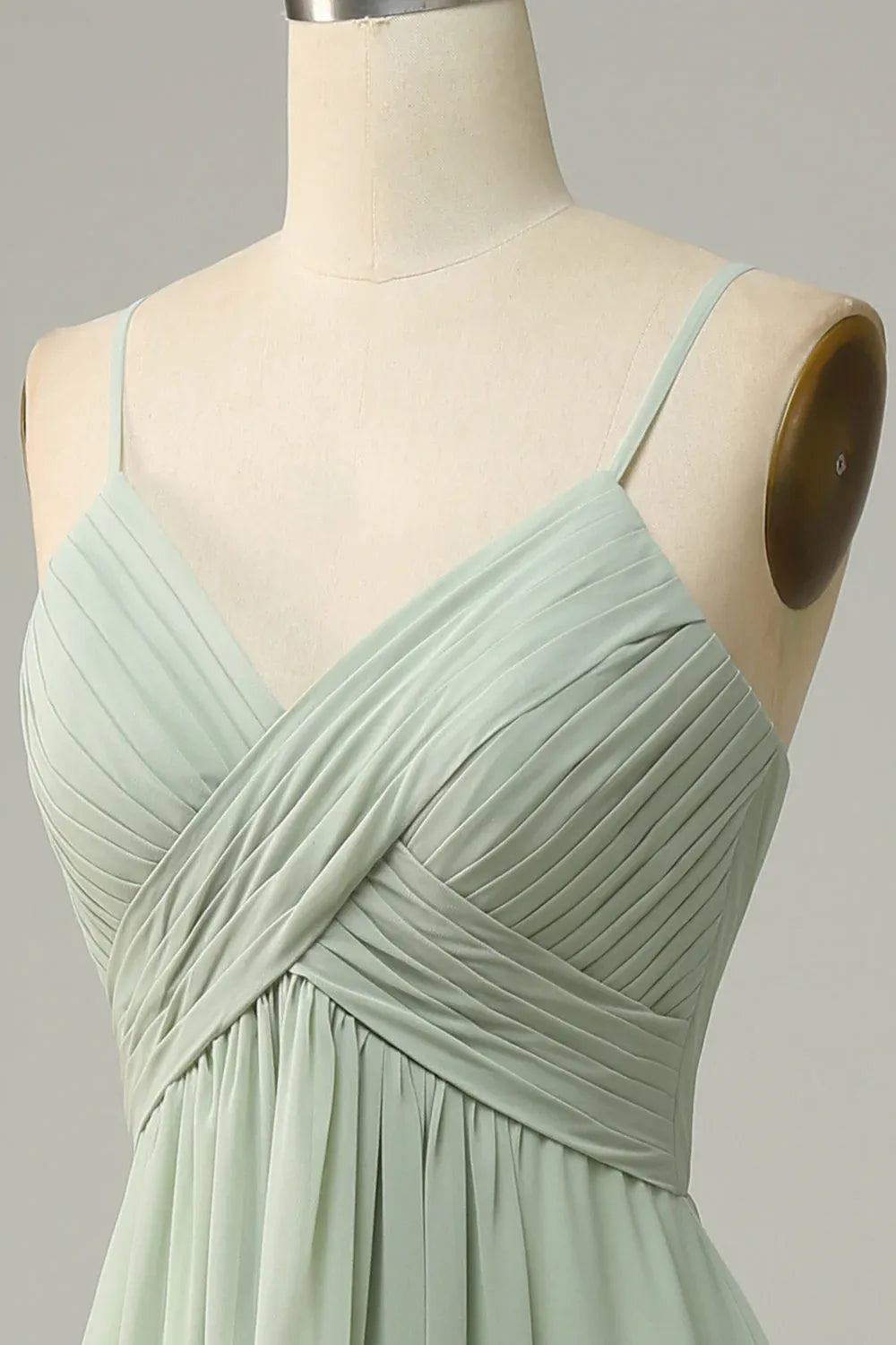 Vintage A Line Spaghetti Straps Sleeveless Pleated Floor-Length Bridesmaid Dress