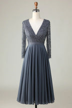 Vintage A Line V Neck Long Sleeve Zipper Up Tea-Length Mother of the Bride Dress