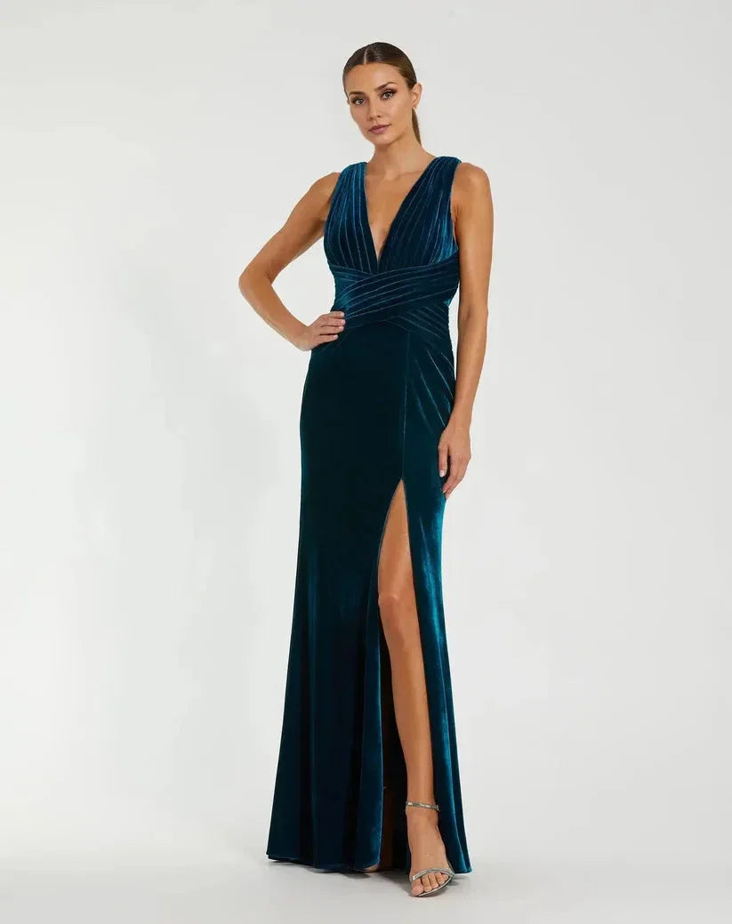 Vintage Mermaid Plunge Neck Sleeveless Zipper Up Floor-Length Prom Dress