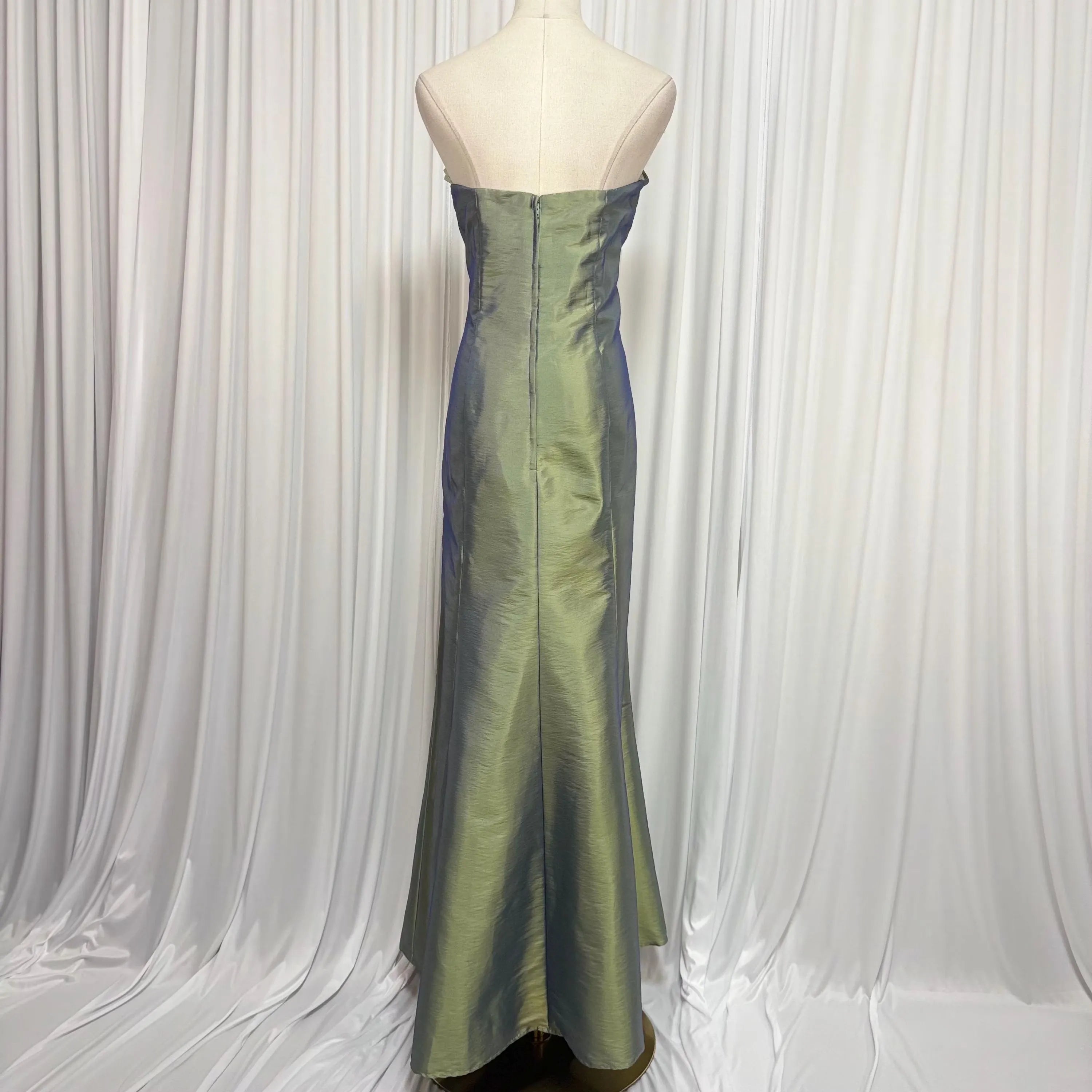 Mermaid Prom Dress Iridescent Olive Green Floor Length Strapless Sweetheart For Prom Queens Glamour