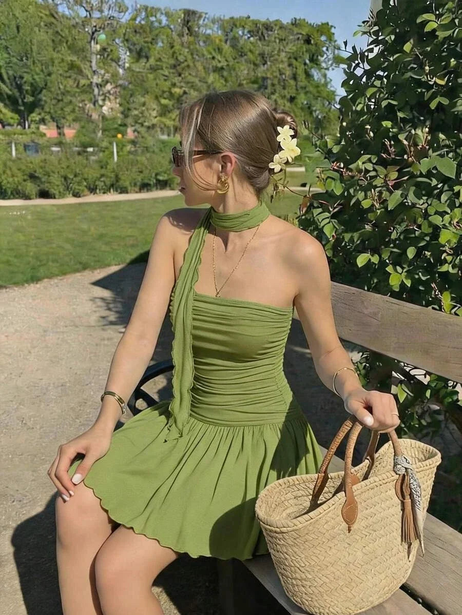 Green Vintage Chic A-Line Strapless Ruched Mini Homecoming Dress With Scarf