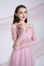 Dress A-line Gathered Round Neck Sheer Maxi Dress Vintage Pleats Prom Dress With Flower