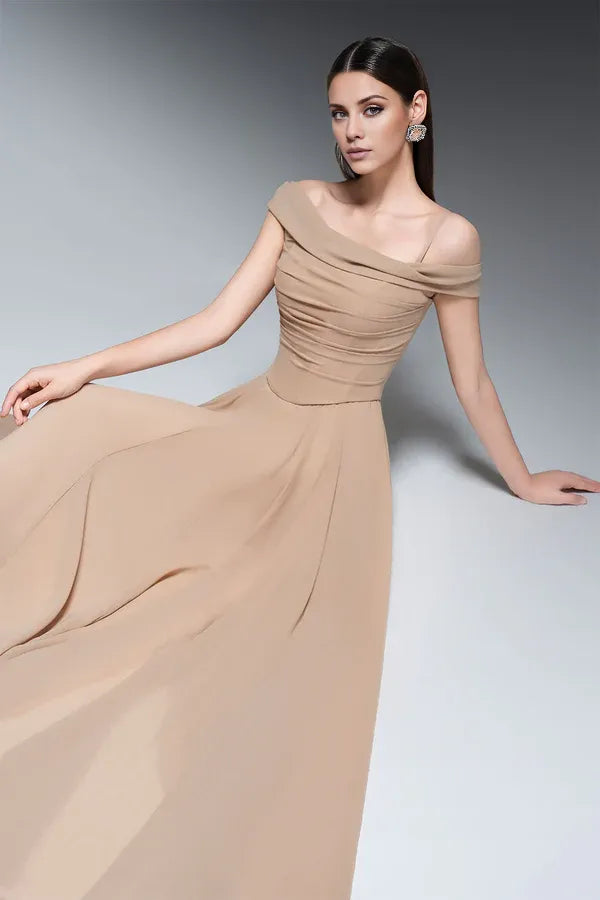 Dress A-line Spaghetti Straps Draped Floor Length Maxi Dress Sleeveless Elegant Pleated Prom Dress