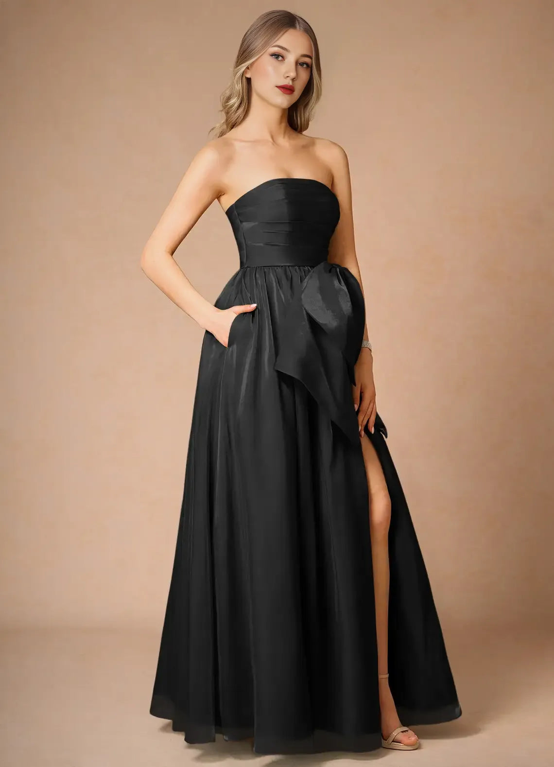 Black Dress Strapless Elegant Maxi Dress Sleeveless A-line Backless Prom Dress With Slit