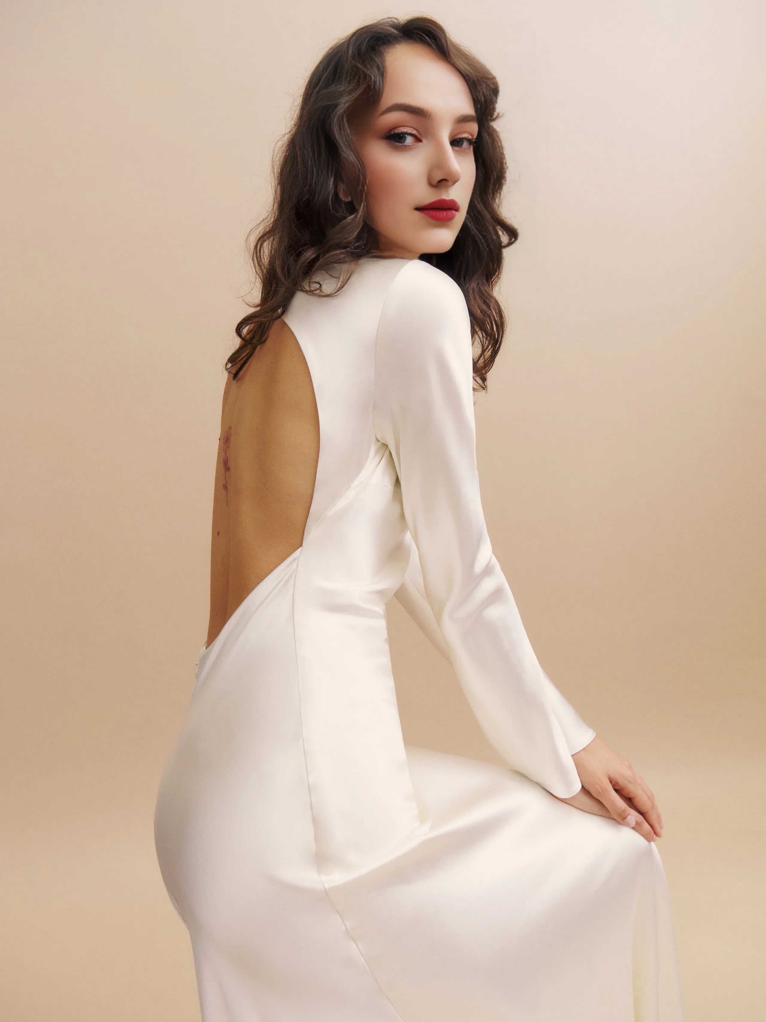 Dress Boat Neck Long Sleeve Mermaid Wedding Dress Minimalist Sweep&Brush Train Backless Bride Dress